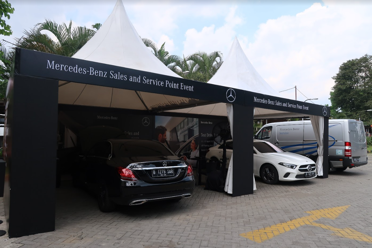 Mercedes-Benz Sales and Service Clinic Event