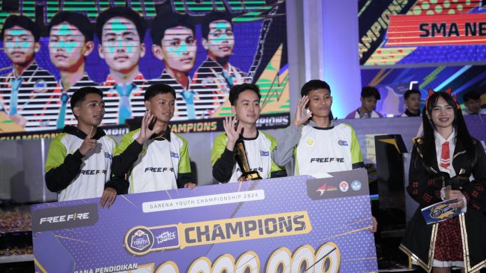Tim SMA Negeri 1 Kelapa dari Bangka Barat, Bangka Belitung berhasil menjadi juara baru di Garena Youth Championship (GYC) 2024 Free Fire.