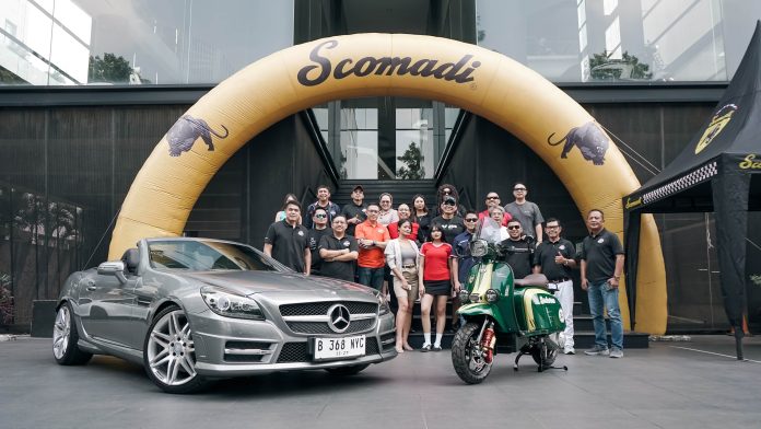Dalam rangka acara “Meet the Stars”, 20 pemilik Mercedes-Benz dari Komunitas SCOI berkumpul di Scomadi Experience Center