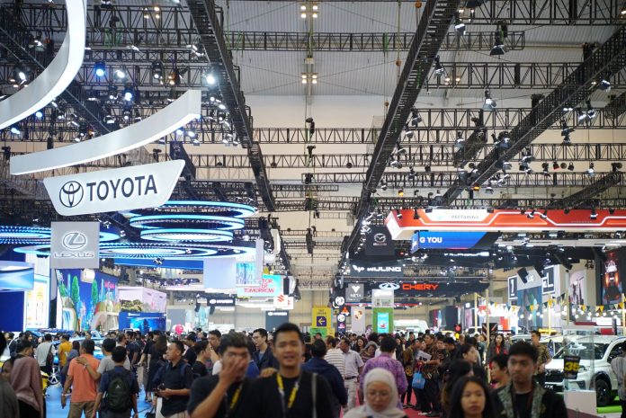 GIIAS 2025 akan digelar pada 24 Juli – 3 Agustus 2025 di Indonesia Convention Exhibition (ICE), BSD City, Kabupaten Tangerang.